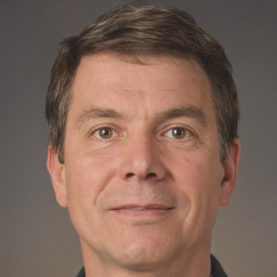 Benicio Hartshorn, financial planning instructor